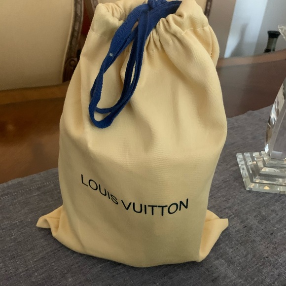 NEW Louis Vuitton Cannes Monogram Brown. - Picture 14 of 16